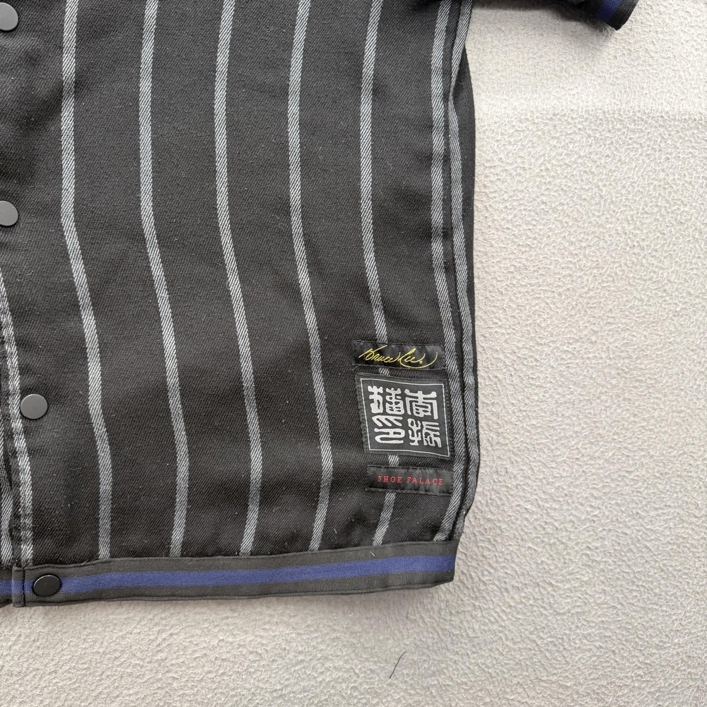 Bruce Lee Shirt Mens Medium Black Striped Short Sleeve Embroidered Shoe Palace - Picture 7 of 9